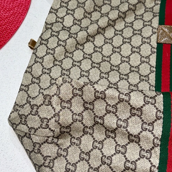 GUCCI GG Plus Supreme Web Sherry Line Tote Bag
Beige Red Green Auth - Picture 11 of 16